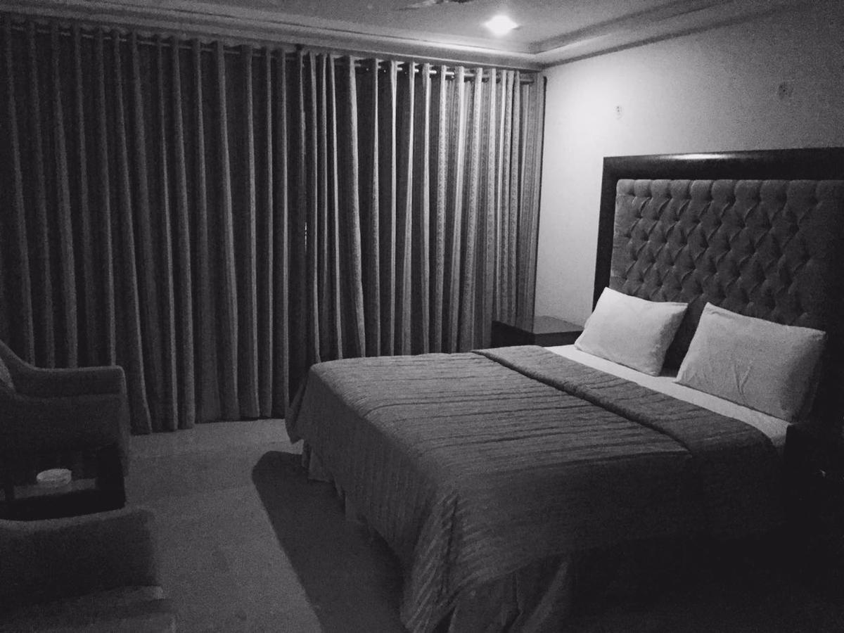 City View Hotel & Restaurant Лахор Екстер'єр фото