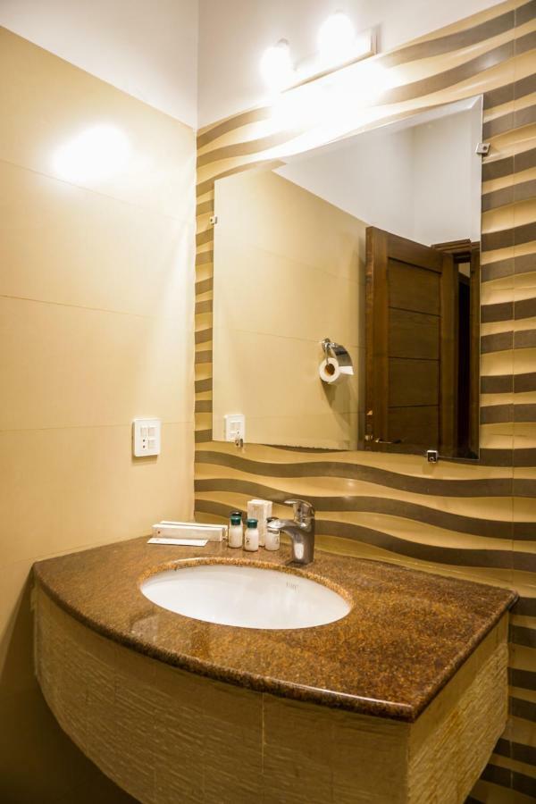 City View Hotel & Restaurant Лахор Екстер'єр фото
